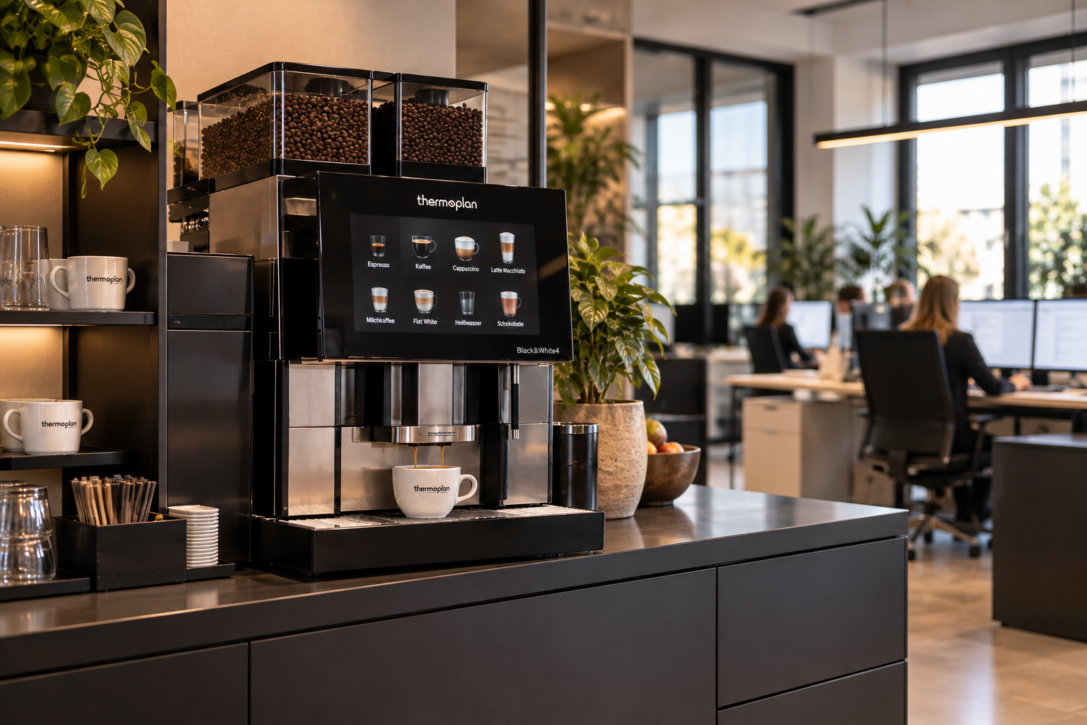 Thermoplan Black&White4 compact Kaffeevollautomat in einem modernen Büro